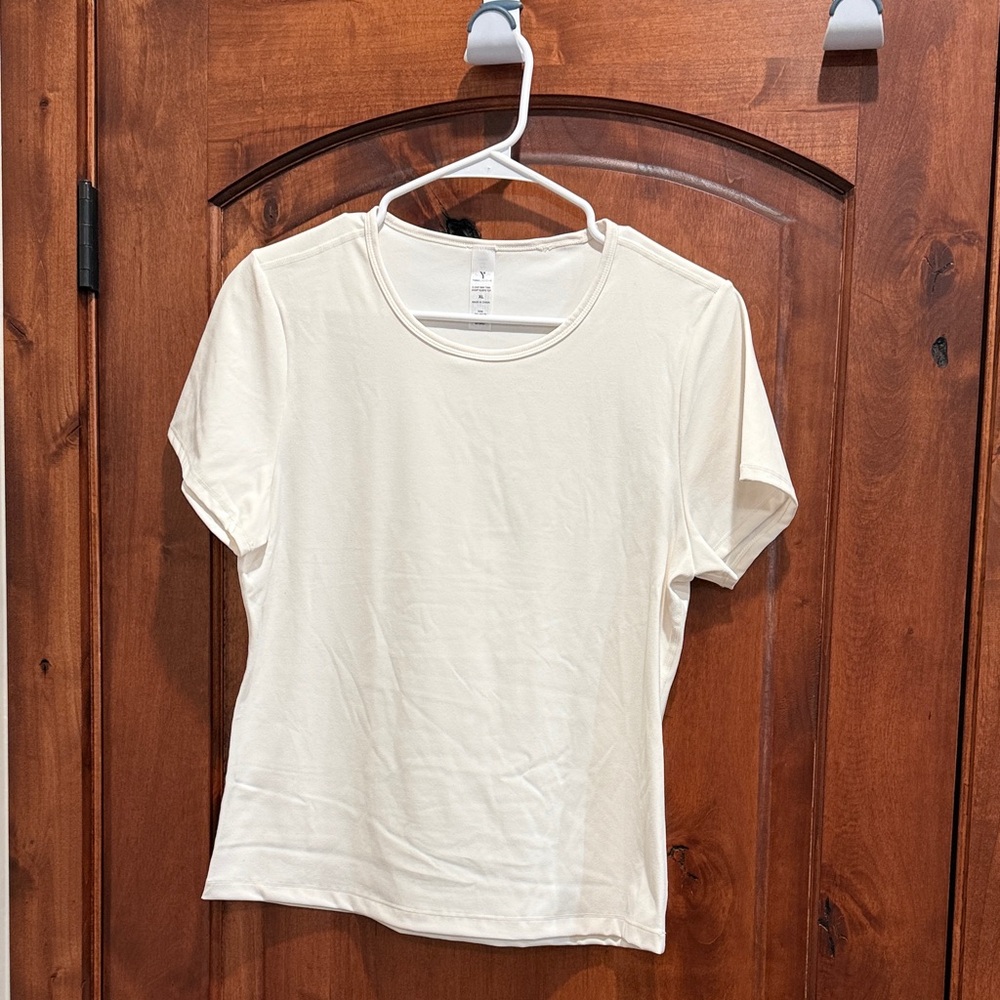 Yogalicious Cream Short Sleeve Women's Tee